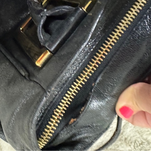 Authentic Chloé Ethel Black Leather Handbag with Gold Hardware - Picture 13 of 16